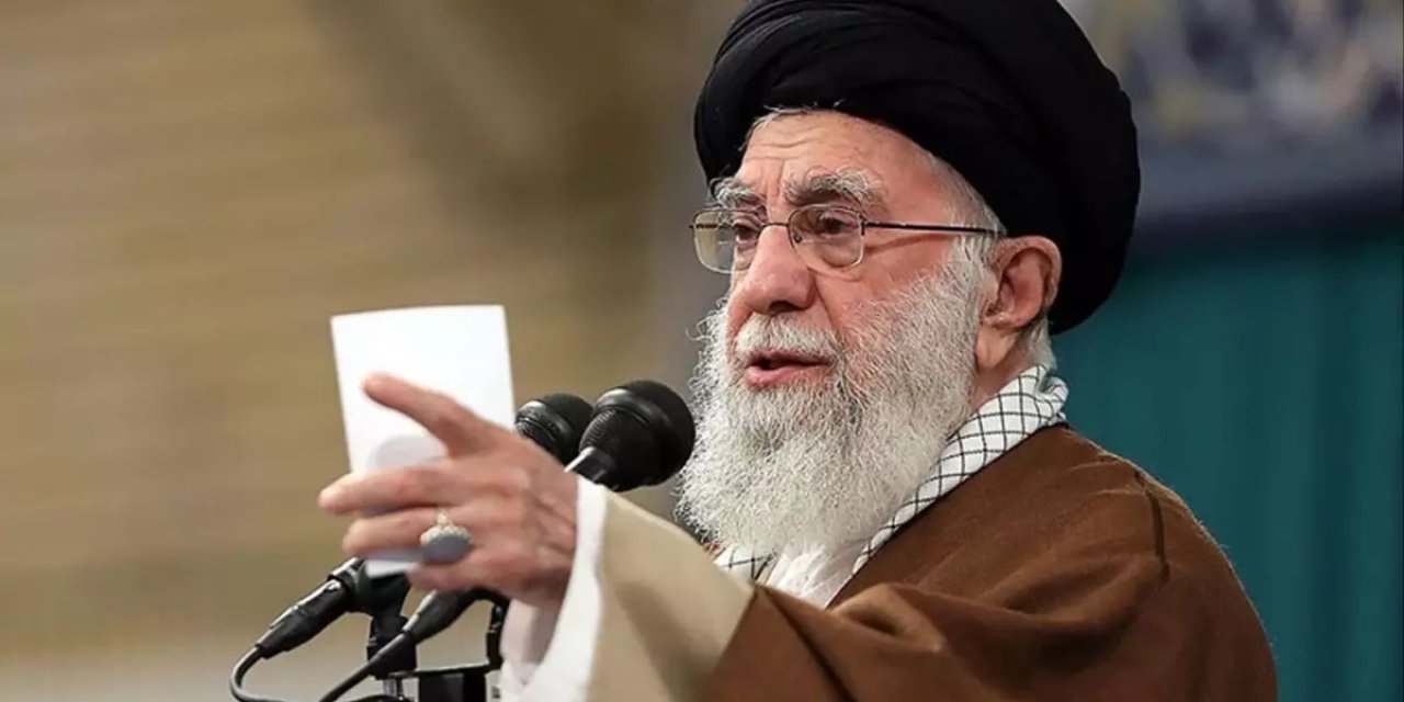 Hamaney: İran dayatılan savaşa karşı nasıl dimdik durduysa dayatılan bir barışa karşı da dimdik duracaktır