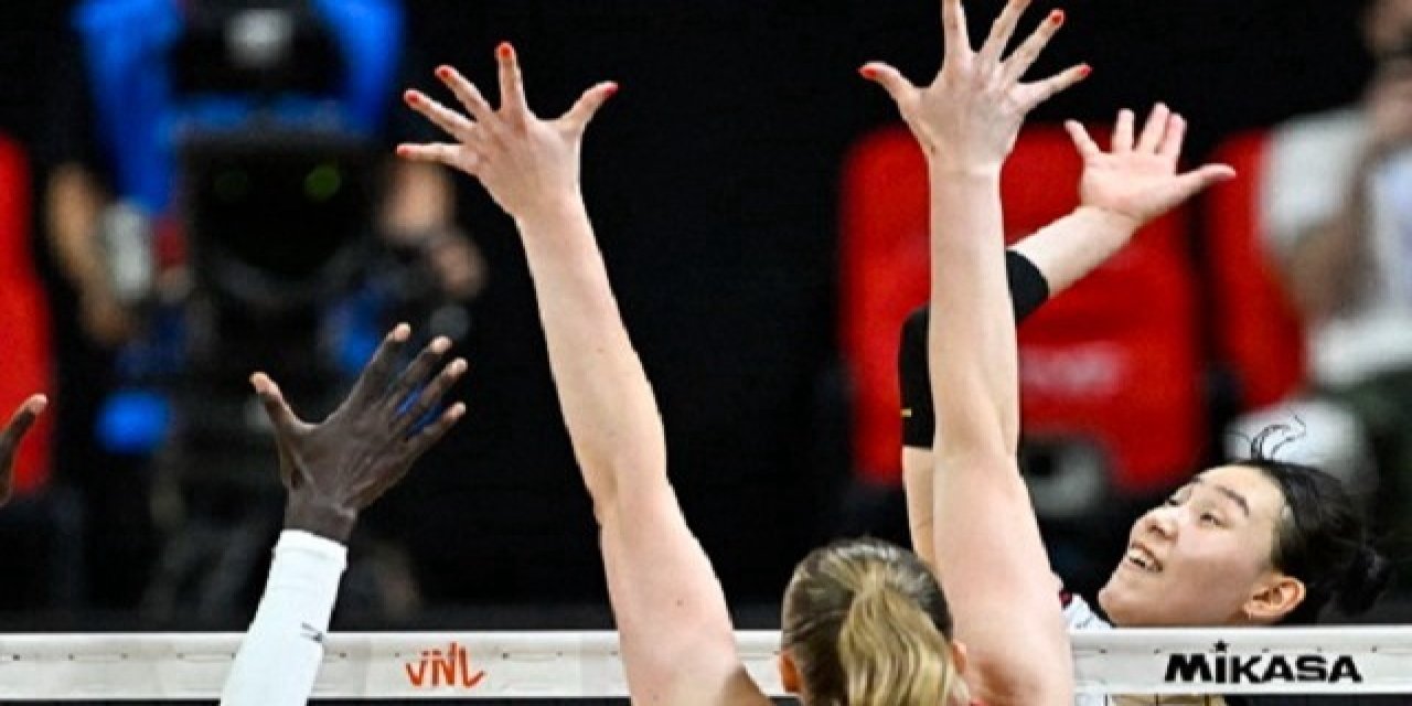 Voleybol Milletler Ligi: İstanbul'da ilk maçın kazananı belli oldu
