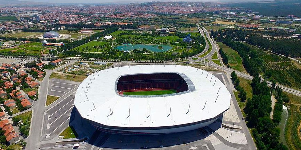 Eskişehir'de Atatürk Stadı depremi