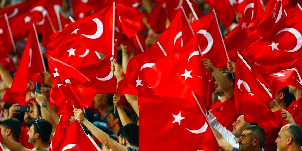 Milli takım Finlandiya'ya fark attı finale çıktı: Sıra İtalya'da