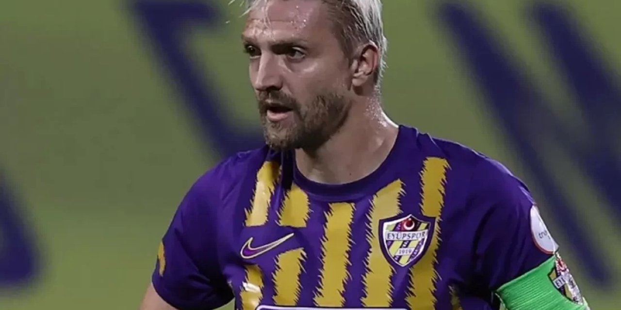 Caner Erkin veda etti