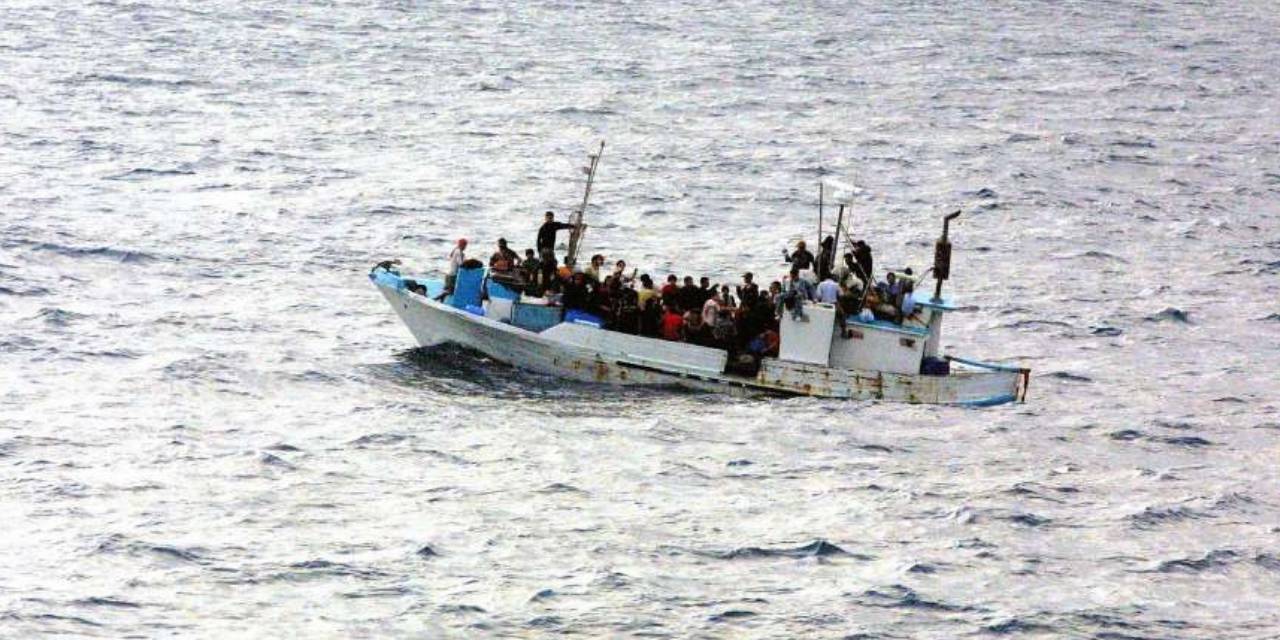 15 göçmen kaçakçısı yakalandı: Ali Yerlikaya duyurdu