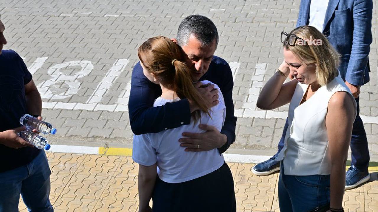 Özgür Özel, Nehir Zeyrek'i yine yalnız bırakmadı