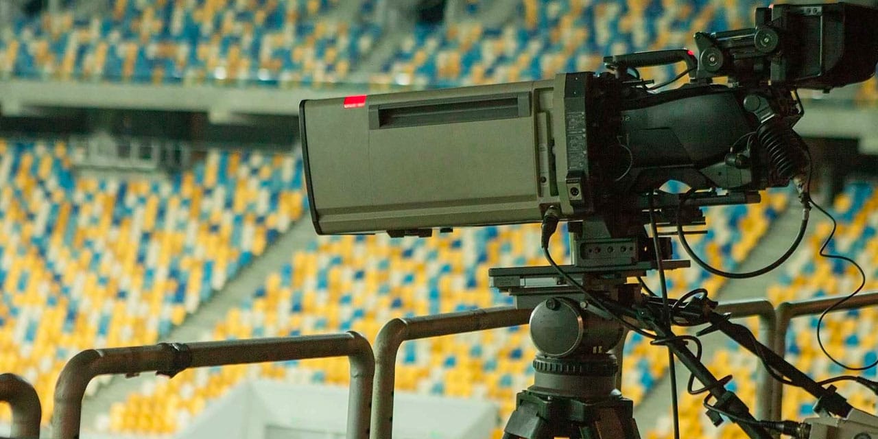 Fenerbahçe'nin şampiyonluk maçı şifresiz kanalda: Yayıncı kuruluş müjdeyi verdi