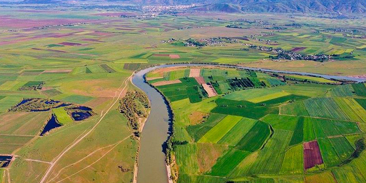 Havalar ısınınca Muş'a akın ettiler