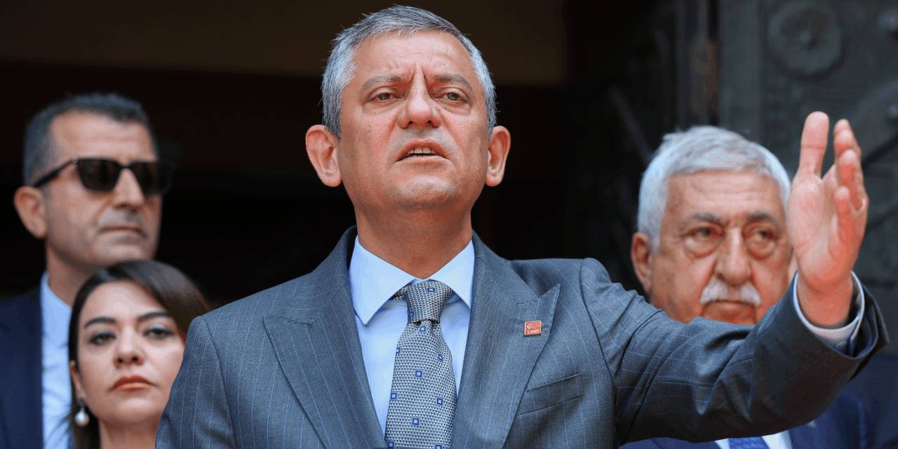 Özgür Özel 'kimse kurtulduk sanmasın' diyerek duyurdu!