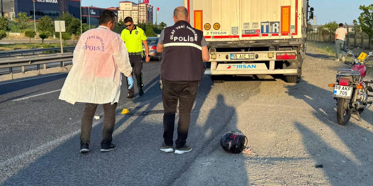 Motosikletli sürücü hayatını kaybetti: TIR şoförü gözaltına alındı