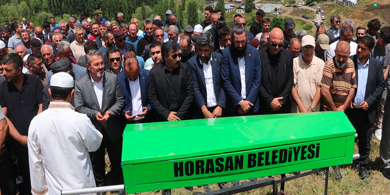 Ocak Partisi Genel Başkanı Kadir Canpolat toprağa verildi