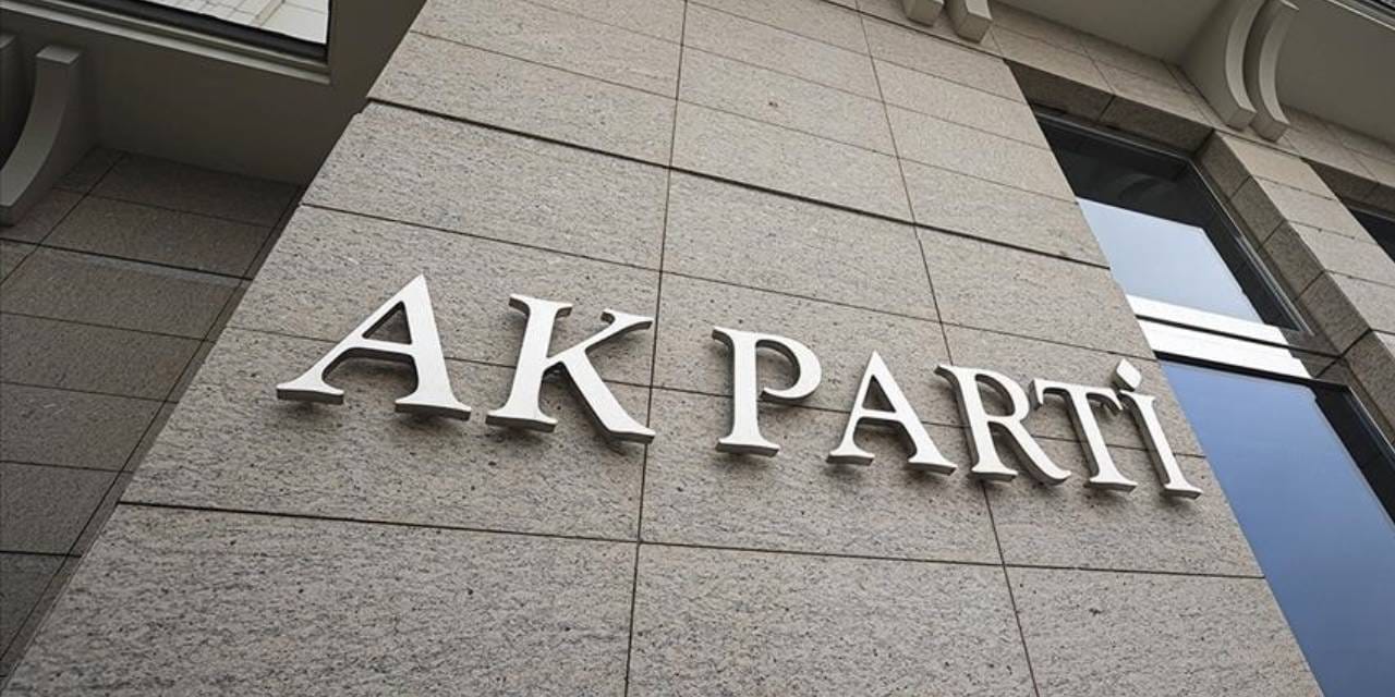 Eski AKP'li milletvekili evinde ölü bulundu