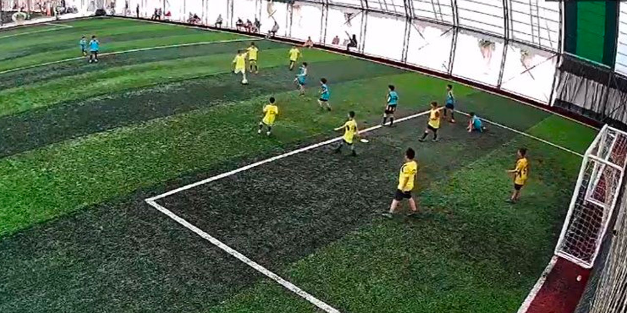 Elazığ'da atılan gol "Yok artık" dedirtti