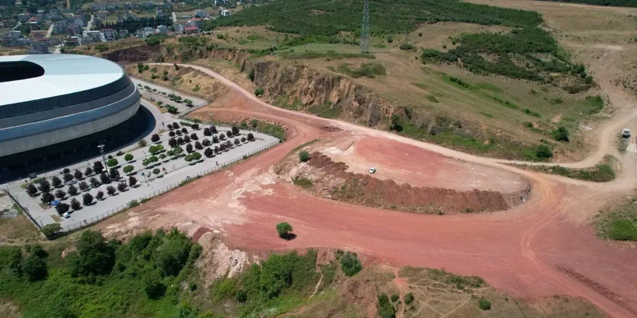 Kocaelispor Stadı'nda endişelendiren görüntü