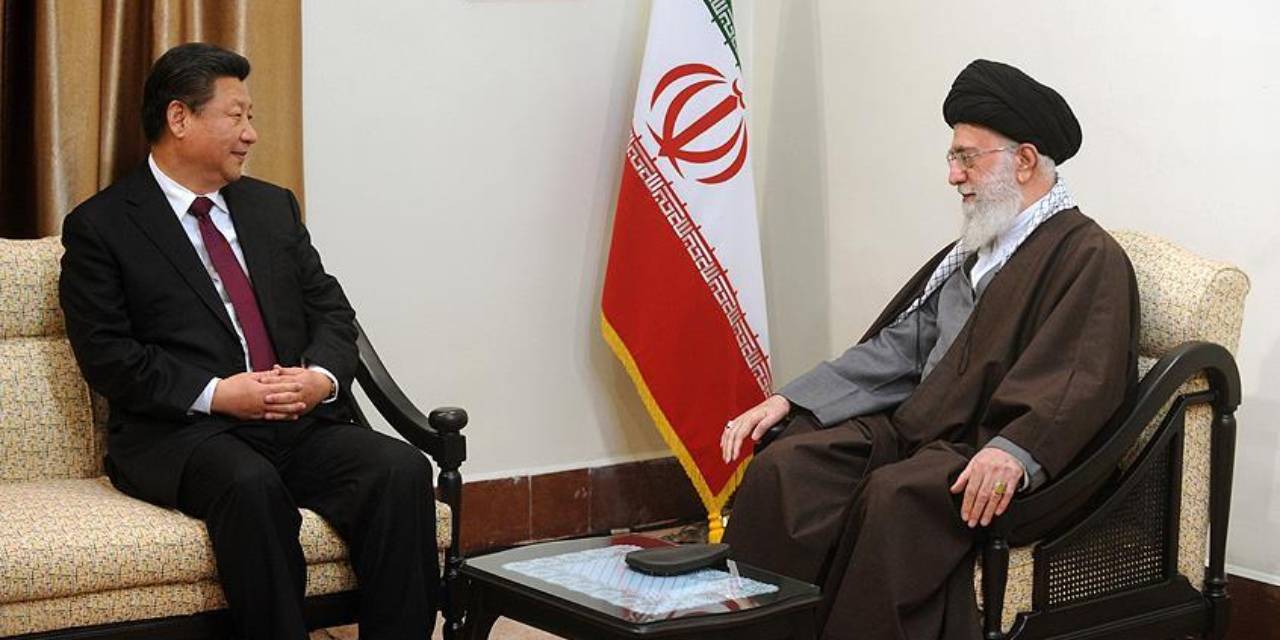 Çin İran'la temaslara başladı