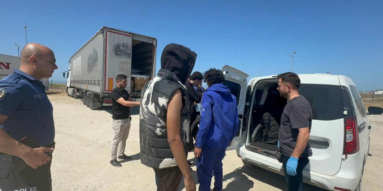 İtalya dediler, Karasu'da indirdiler: Umut tacirlerinin istediği para dudak uçuklatır