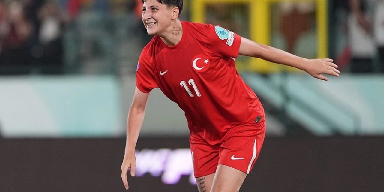 Milli futbolcu Meksika'ya transfer oldu