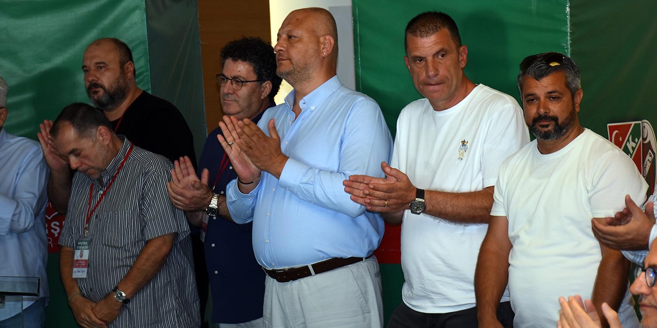 Karşıyaka'da Cicibaş başkan oldu