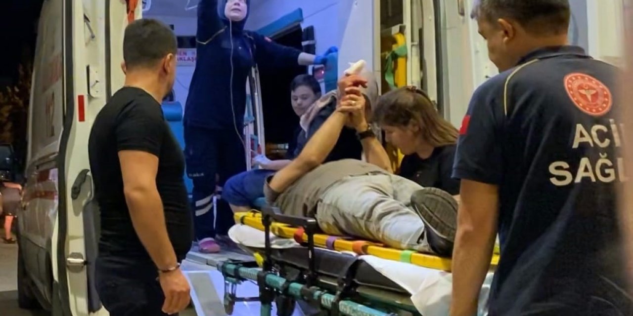 Motosikletler çarpıştı: 15 yaşındaki çocuk yaralı