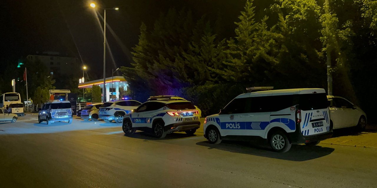 Bıçaklı lise kavgası hastanede bitti: Hayati tehlikesi sürüyor