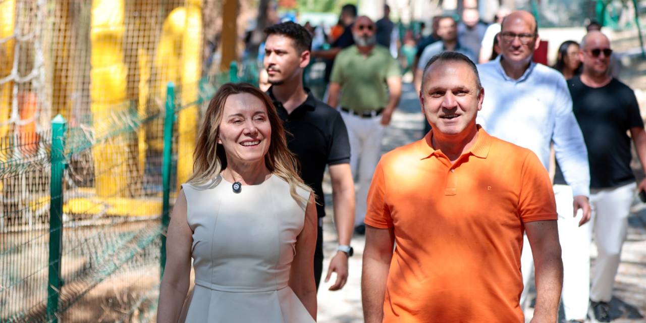 İzmir'de kapılarını açtı: İlk günden doldu taştı