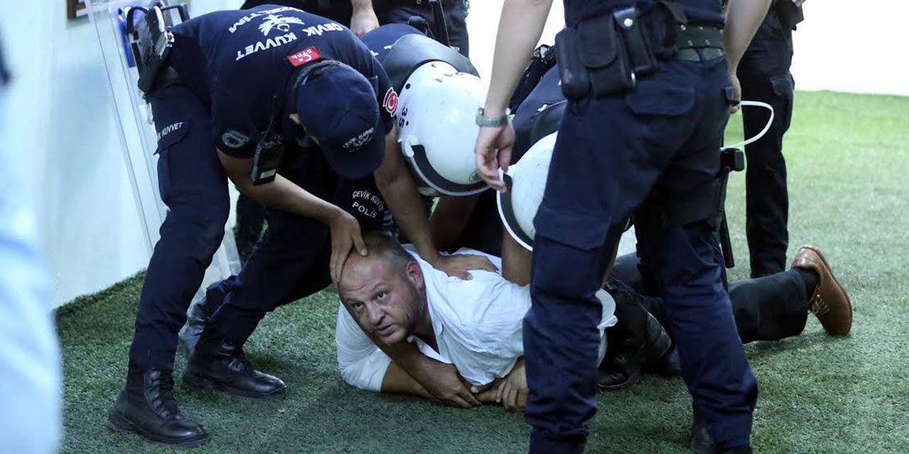 Cicibaş 113 yıllık kulüp için kapı kapı dolaşacak