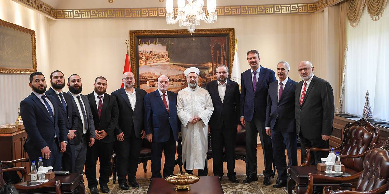 Diyanet İşleri Başkanı Erbaş Suriyeli bakanla görüştü