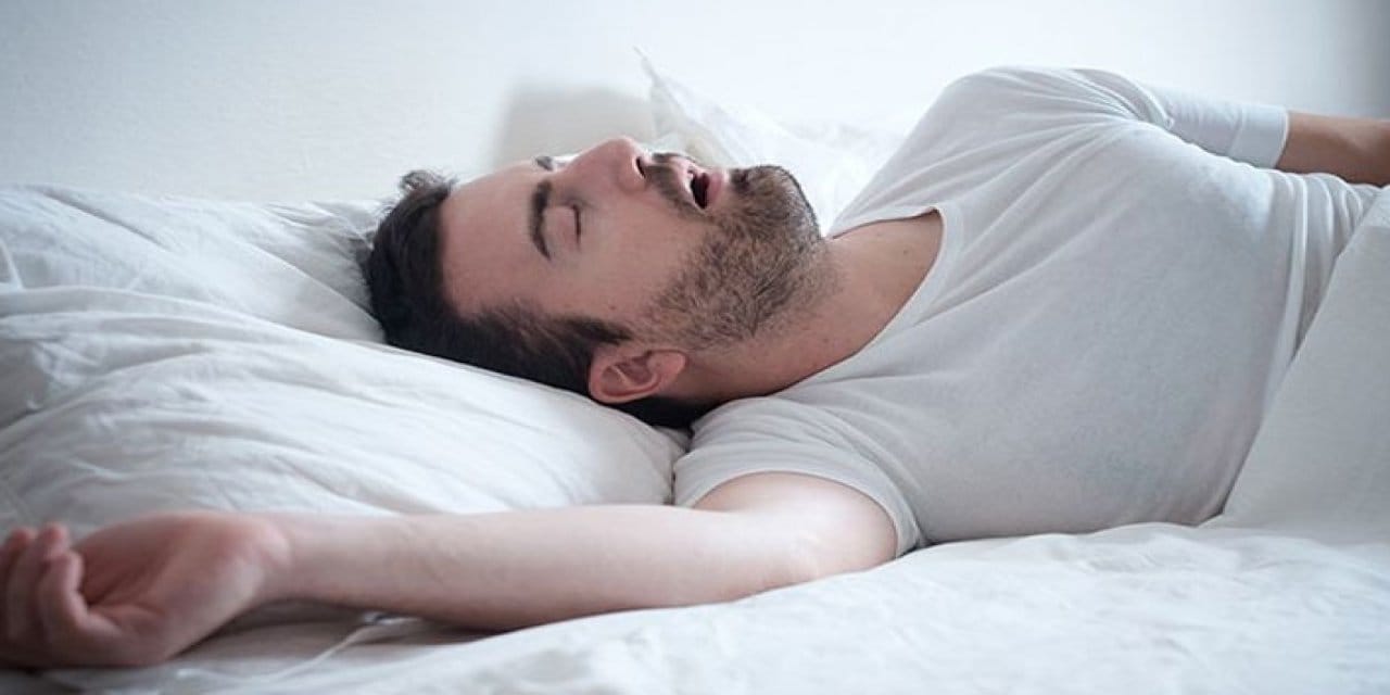 İki ay boyunca yataktan çıkmayacak çalışan arıyorlar