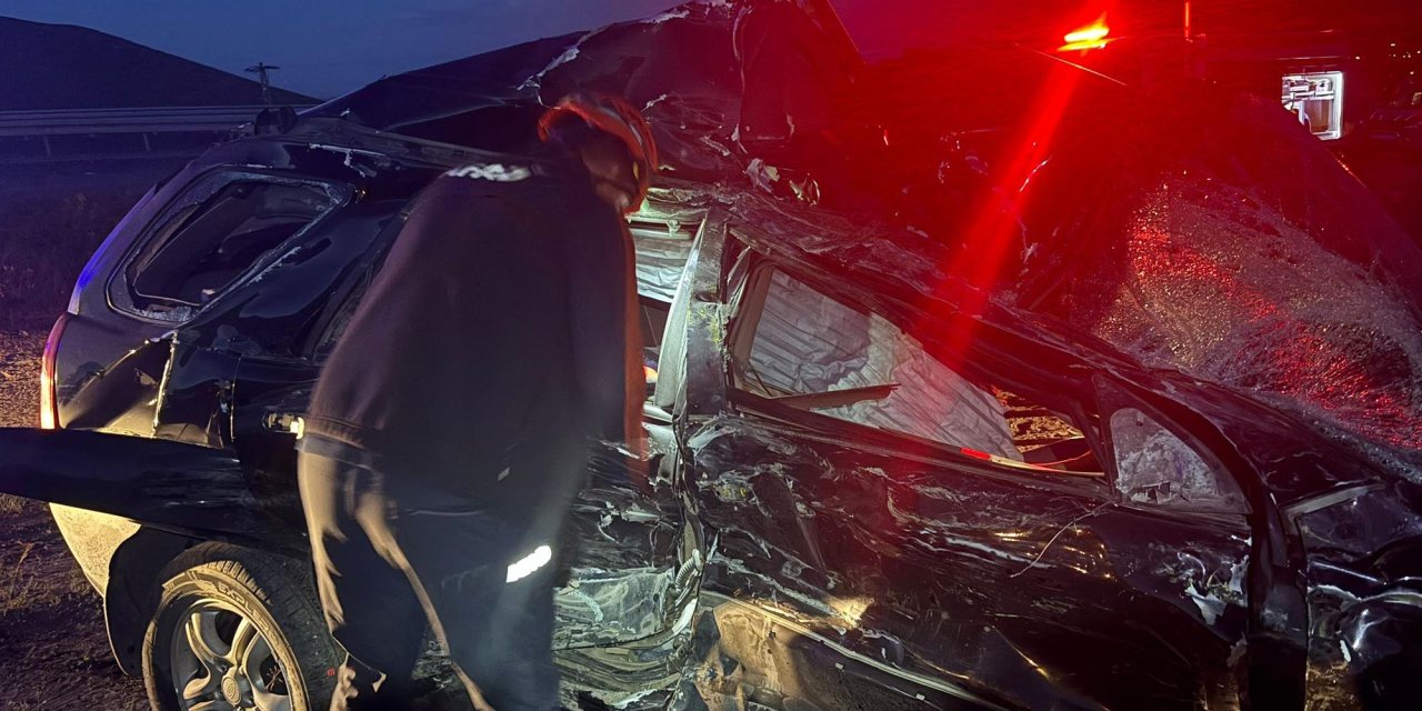 Ardahan’da feci kaza: 2 ölü 2 yaralı