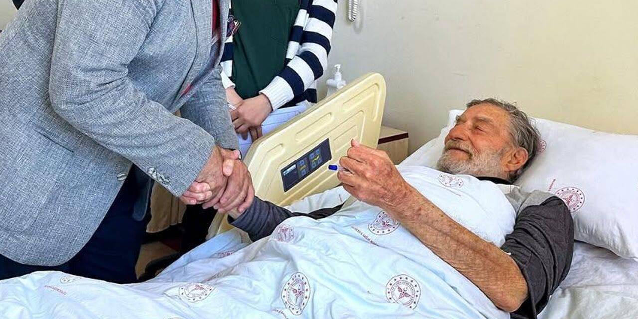 Kalça kemiği kırılmıştı: Nuri Alço son halini paylaştı