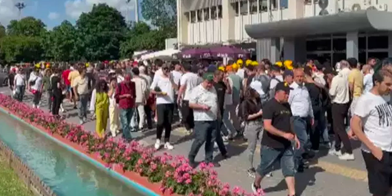 Gazi Koşusu öncesi Veliefendi'ye akın ettiler