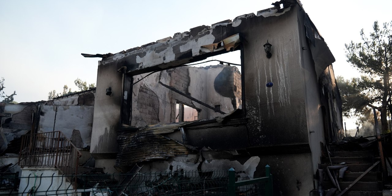 Felaket gün ağarınca ortaya çıktı! Milyonluk villalar kül oldu