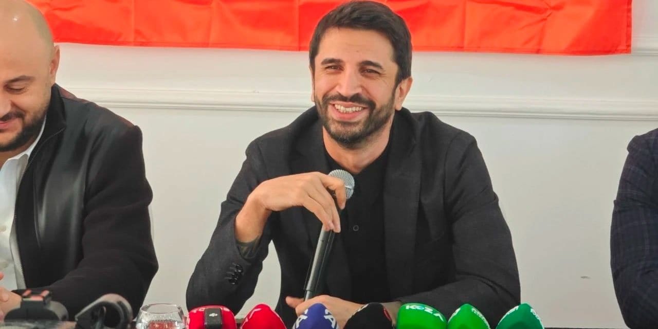 71 yıllık kulübü 7 ay önce aldı: İstifayı yırtıp attı