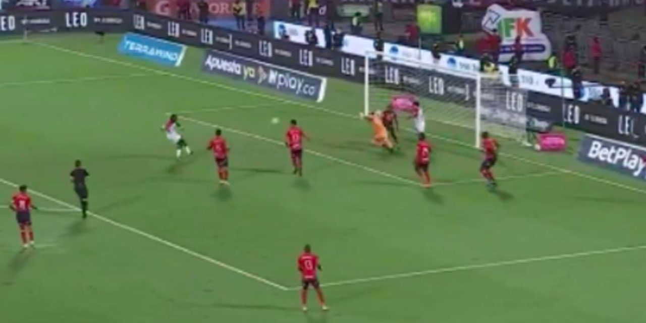 Denizlispor'un eski yıldızı Kolombiya'yı karıştırdı