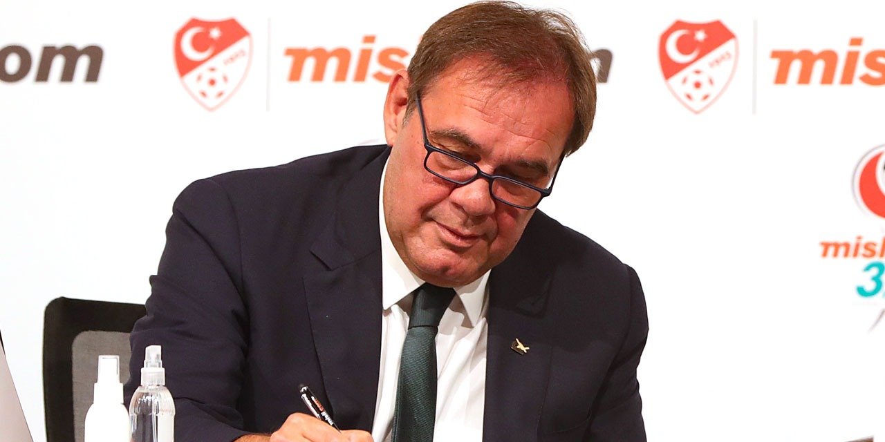 Yıldırım Demirören Fenerbahçe'ye sponsor oldu