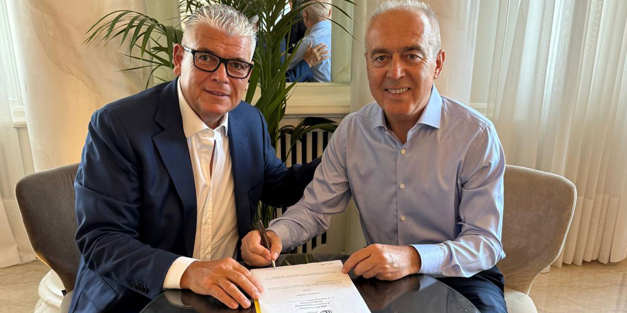 Tarihe geçen imzalar Konya'da atıldı