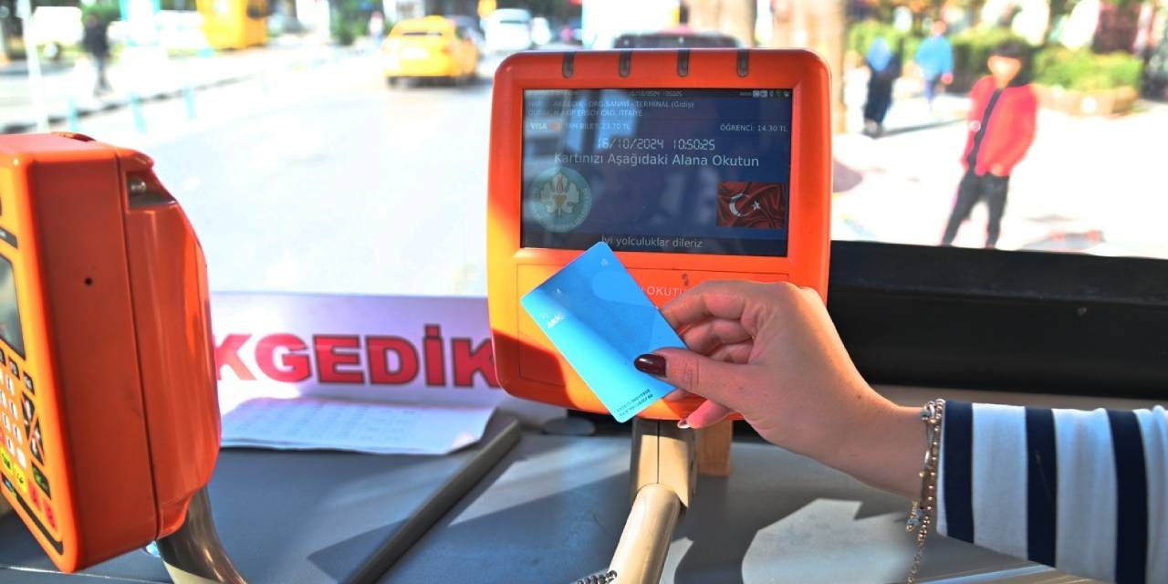 Toplu taşımaya artık para ödemiyorlar! Her ay 60 ücretsiz biniş hakkı var