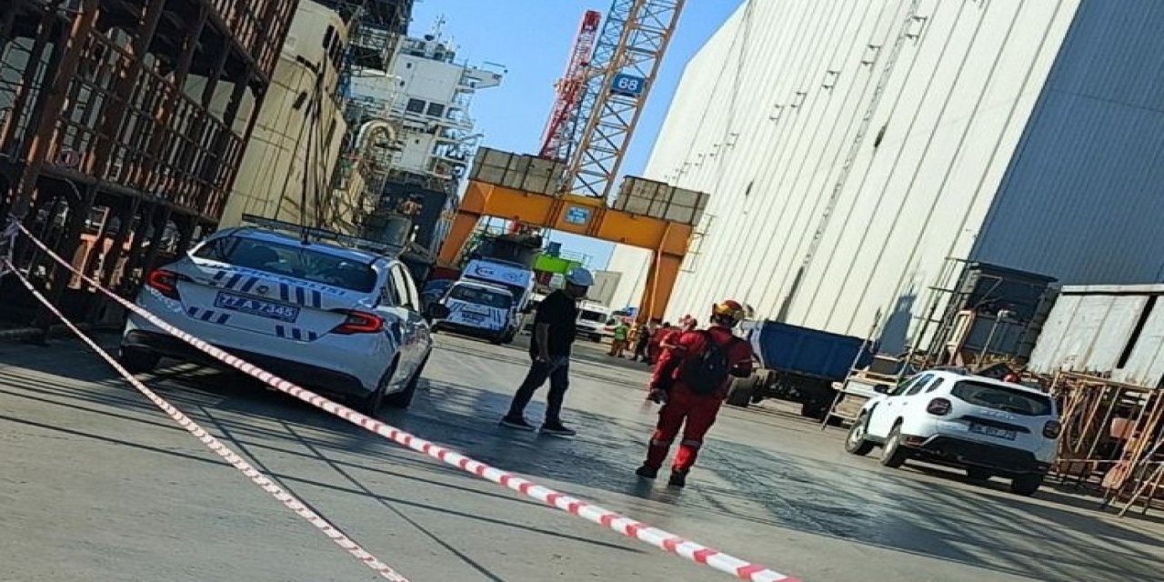Üzerine vinç düşen işçi yaşamını yitirdi: Acı detay ortaya çıktı