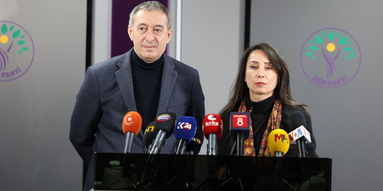 DEM Parti'den gözaltılara tepki! "Süreci tartışılır hale getiriyor"