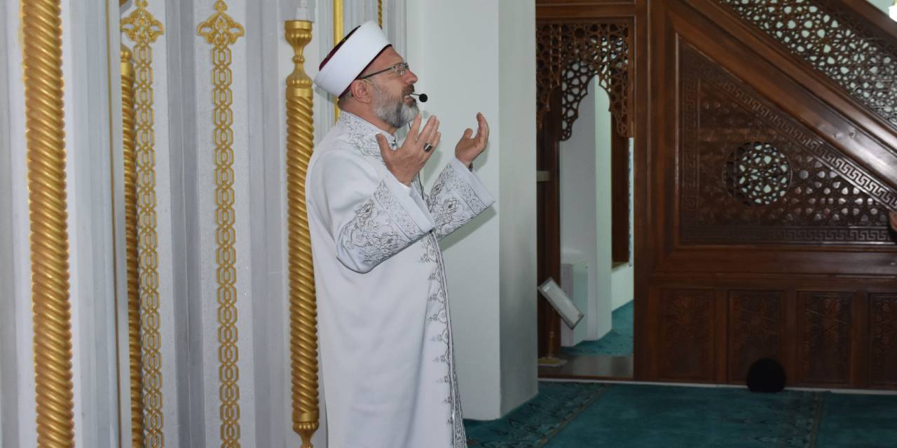 Ali Erbaş orman yangınları için dua etti