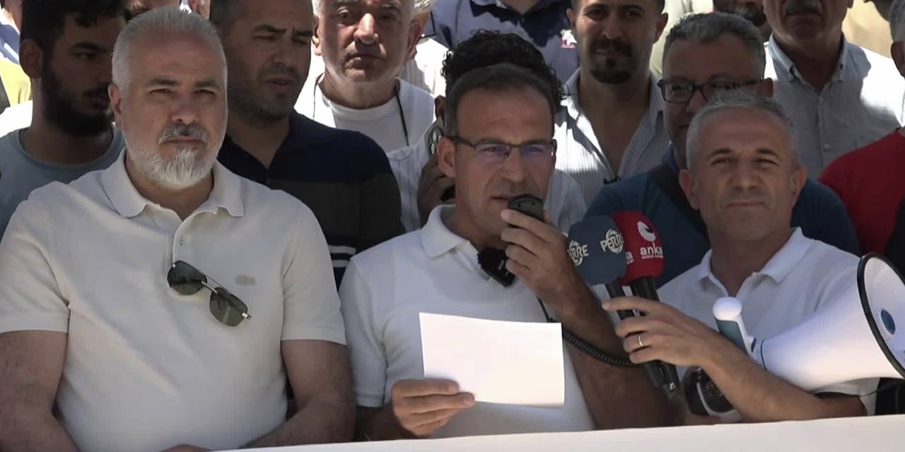 CHP'li belediyelere yönelik operasyonlar ve kayyum uygulaması Adıyaman'da protesto edildi