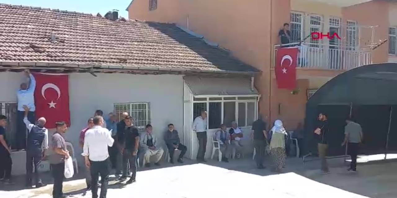 Şehit haberini İstanbul'da alan aile apar topar Malatya'ya döndü