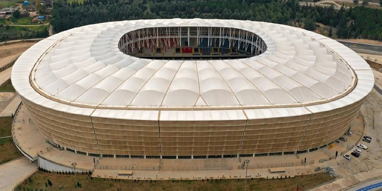 Adana Demirspor taraftarı 884 milyon TL arıyor