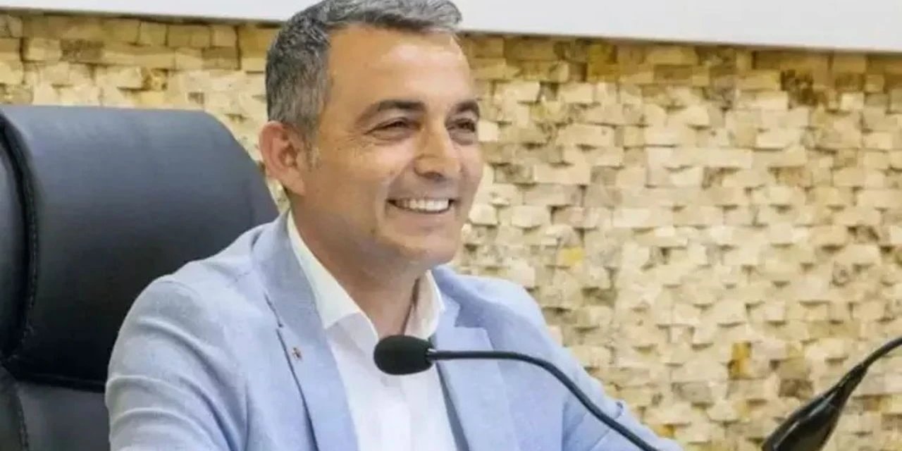 Manavgat Belediye Başkanı Niyazi Nefi Kara kimdir ?