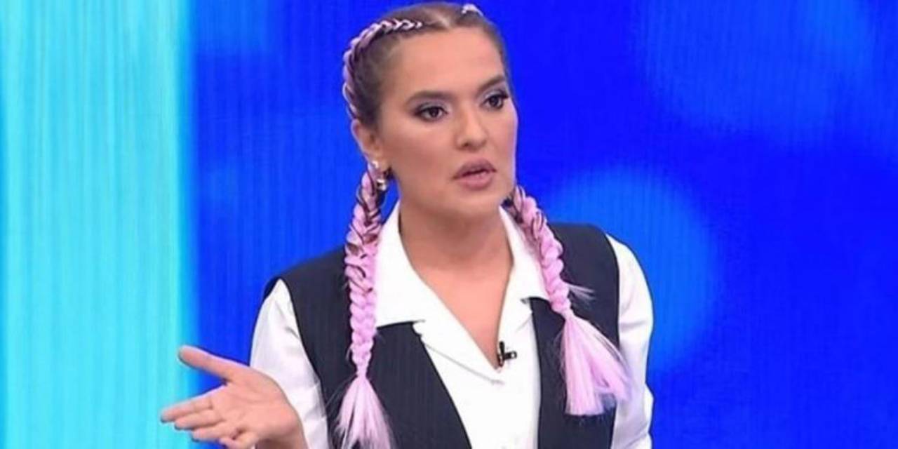 Dünyaca ünlü modelin o hareketi Demet Akalın'ı kızdırdı: Hayırdır ya!