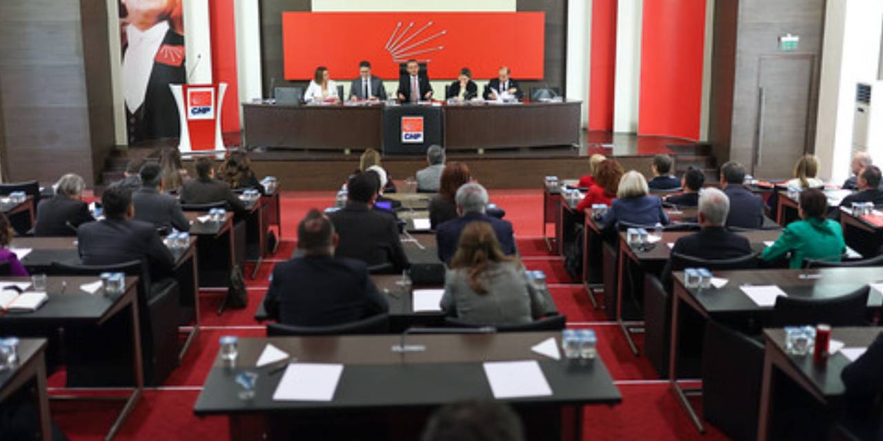 Vekillerin ardından CHP PM! Krizlerin çözümü bu denildi