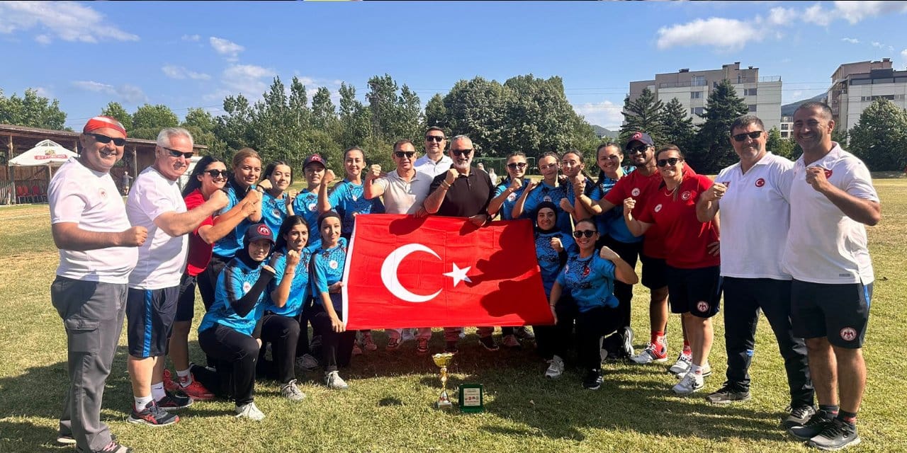 Milli takım şampiyon oldu