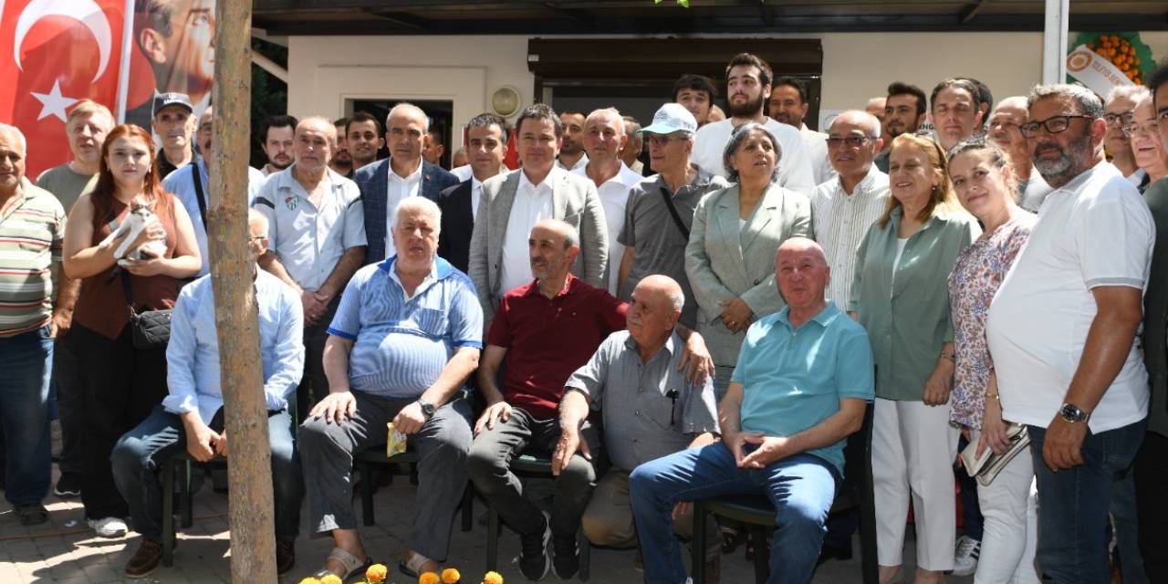 Başkan 5 lira yaptı: Emekliler hücum etti