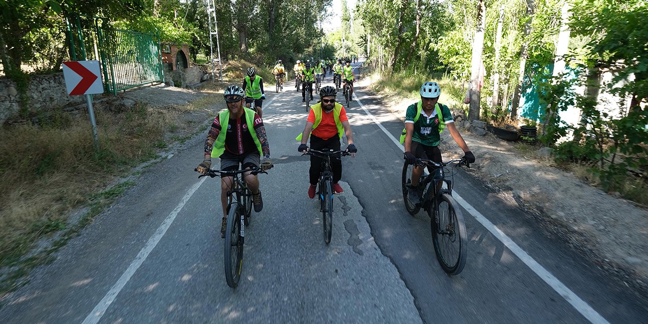 Konya'ya akın ettiler: 60 kilometre gezdiler
