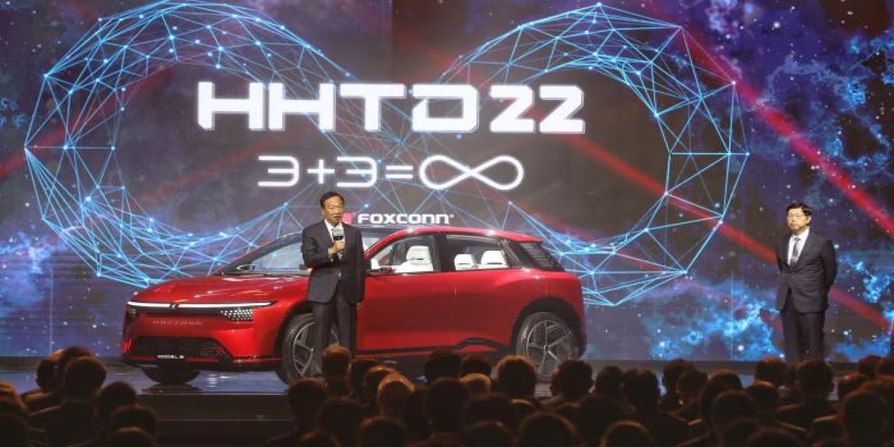 Yılın iş birliği: iPhone üreticisi ve  Nissan elektrikli otomobil için el sıkıştı