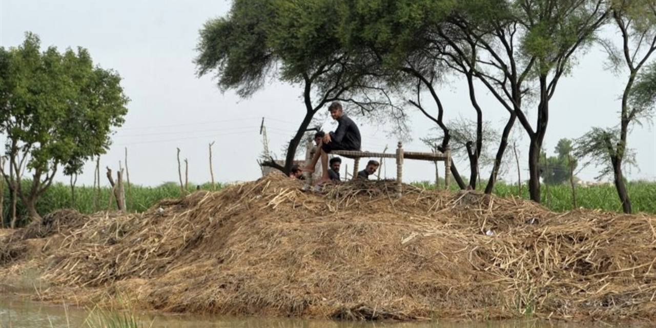 Pakistan’da muson yağmuru: Hayatını kaybedenlerin sayısı 104’e çıktı