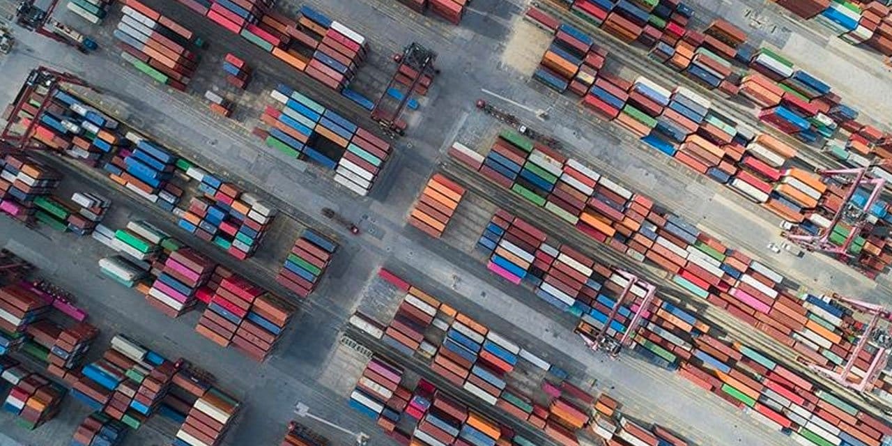 Türkiye'nin komşularına ihracatı yılın ilk yarısında 13,3 milyar dolara ulaştı