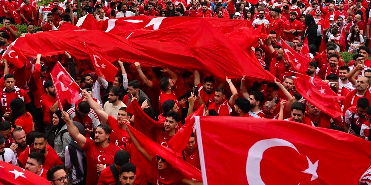 Milli takım Macaristan'ı yerle bir etti